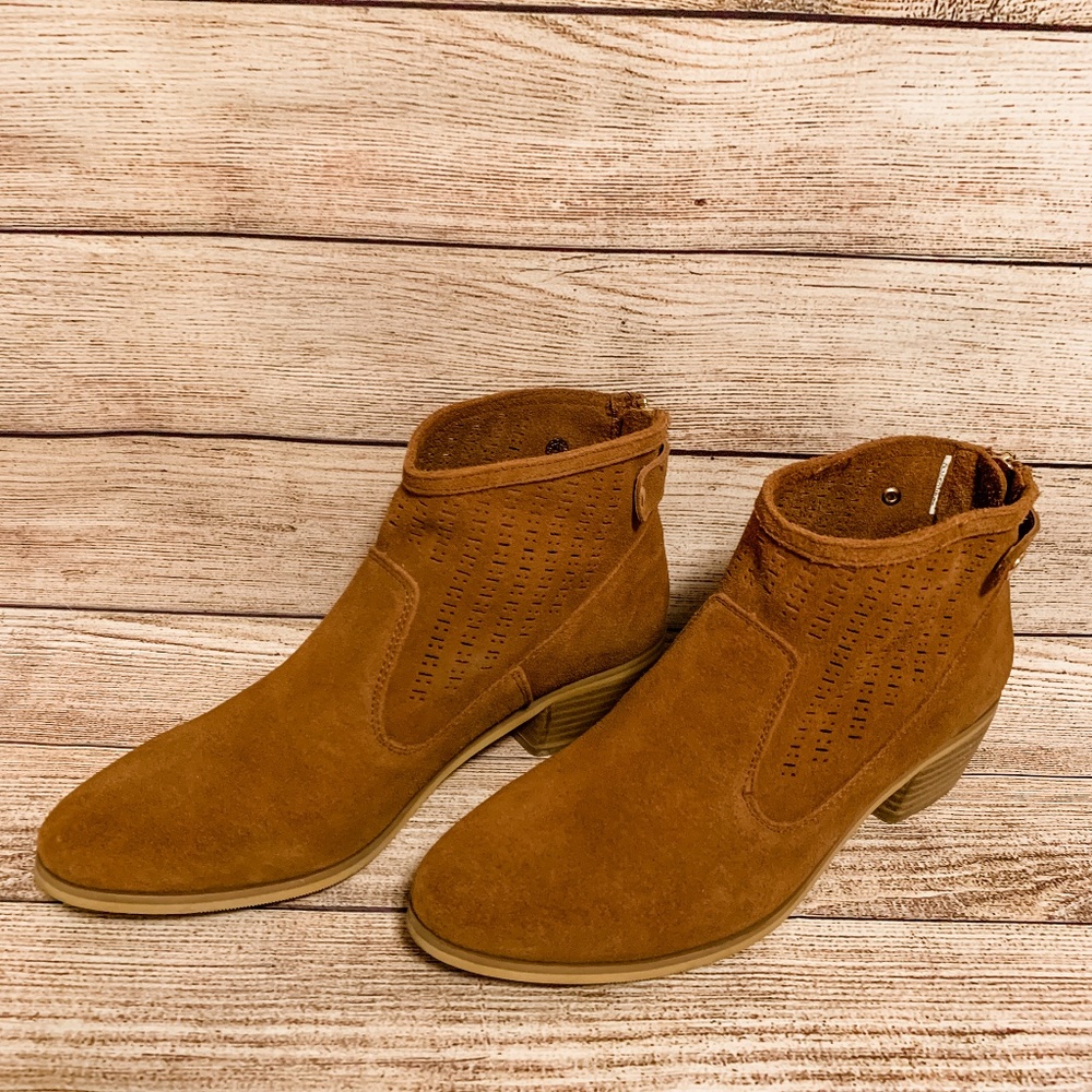 Denver Hayes Suede Booties - Size 8